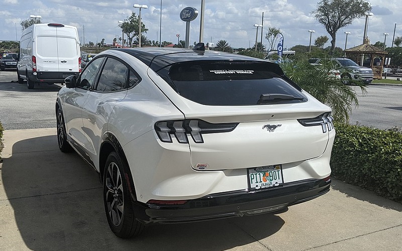 Ford_Mach-e