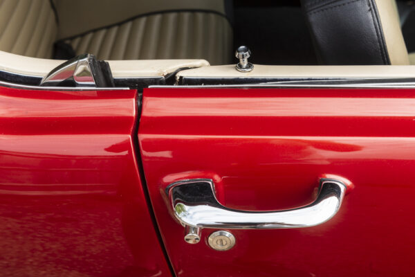 Bronze-Coupe-PUB104D_25 Bronze-Coupe-PUB104D_25