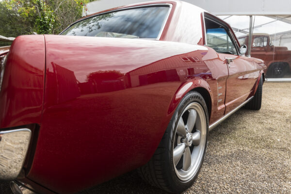 Bronze-Coupe-PUB104D_30 Bronze-Coupe-PUB104D_30