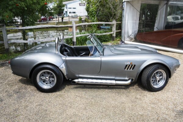 Red-Fastback_5-scaled Red-Fastback_5-scaled