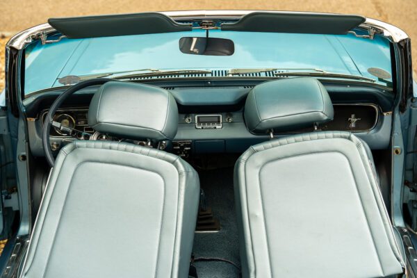 PilgrimV8-65-MustangV8-Convertible-40 PilgrimV8-65-MustangV8-Convertible-40