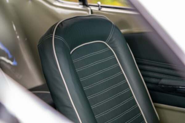 PilgrimV8-66Mustang Olive Gold-066 PilgrimV8-66Mustang Olive Gold-066