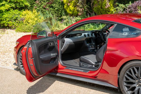 PilgrimV8-16-Mustang S550 Roush727R-45 PilgrimV8-16-Mustang S550 Roush727R-45