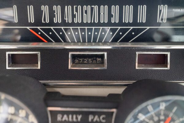 PilgrimV8-65-Fastback-Belle-018 PilgrimV8-65-Fastback-Belle-018