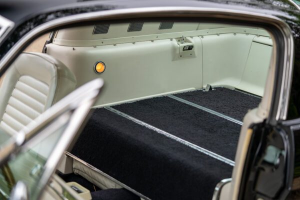 PilgrimV8-65-Fastback-Belle-023 PilgrimV8-65-Fastback-Belle-023