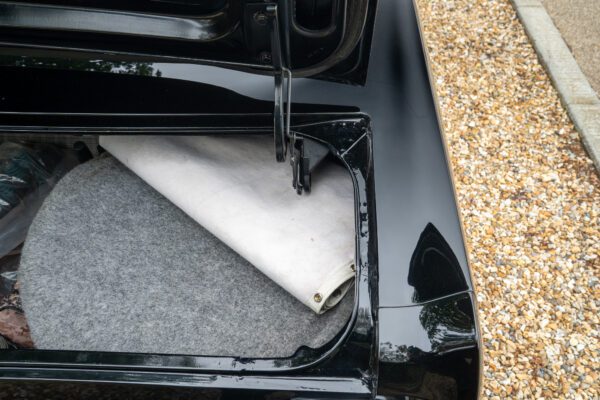 PilgrimV8-65-Fastback-Belle-073 PilgrimV8-65-Fastback-Belle-073