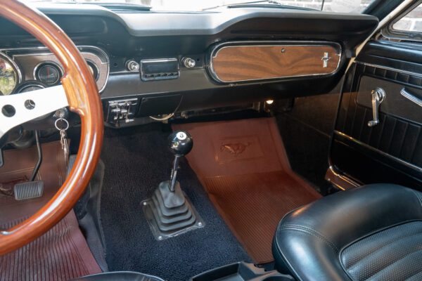 PilgrimV8-66-Mustang-332-67 PilgrimV8-66-Mustang-332-67