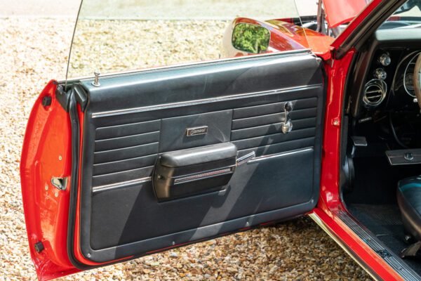 PV8 1967 Chevrolet Camaro -037 PV8 1967 Chevrolet Camaro -037