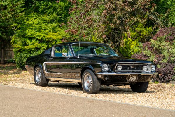 PV8 1968 Ford Mustang GT -002 PV8 1968 Ford Mustang GT -002