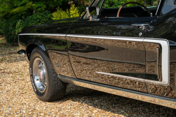 PV8 1968 Ford Mustang GT -090 PV8 1968 Ford Mustang GT -090