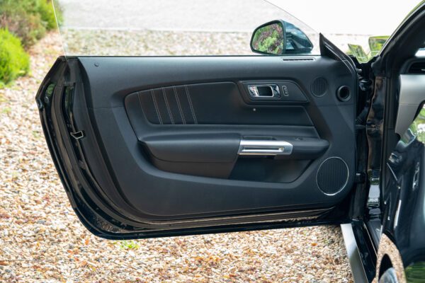 PV828 Mustang GT 727 Black-30 PV828 Mustang GT 727 Black-30