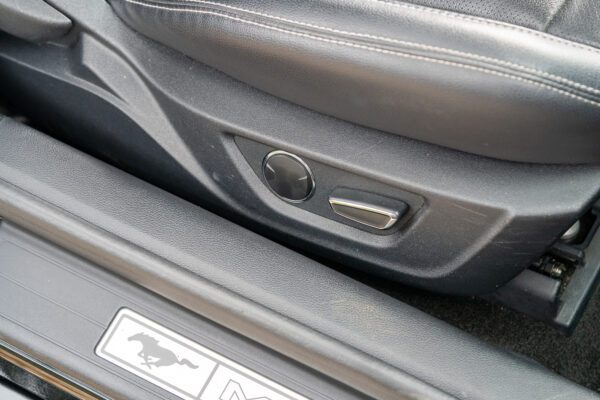 PV828 Mustang GT 727 Black-59 PV828 Mustang GT 727 Black-59