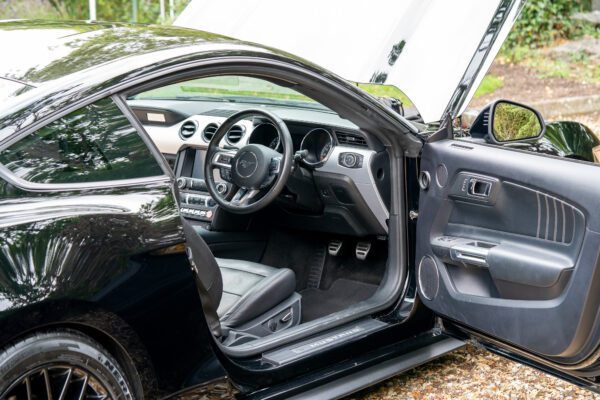 PV828 Mustang GT 727 Black-67 PV828 Mustang GT 727 Black-67