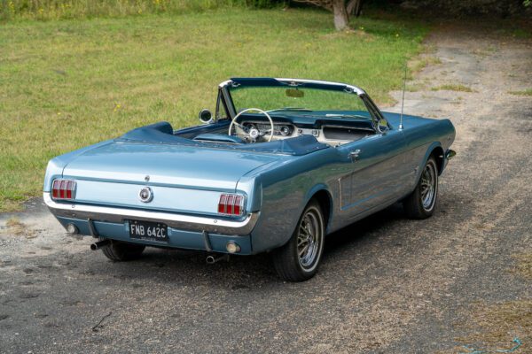 PV833 1965 Ford Mustang Convertible -15 PV833 1965 Ford Mustang Convertible -15