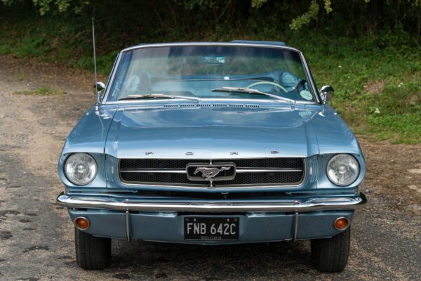 PV833 1965 Ford Mustang Convertible -25 PV833 1965 Ford Mustang Convertible -25