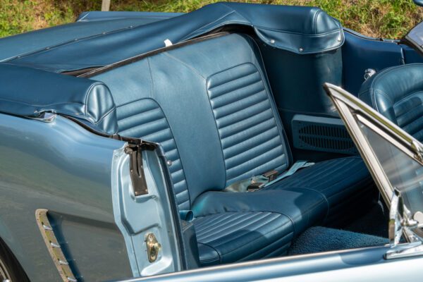 PV833 1965 Ford Mustang Convertible -63 PV833 1965 Ford Mustang Convertible -63