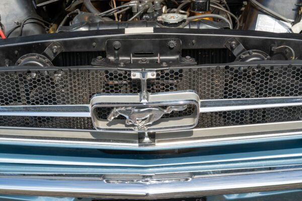 PV833 1965 Ford Mustang Convertible -82 PV833 1965 Ford Mustang Convertible -82