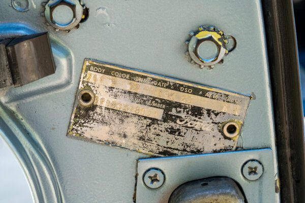 PV833 1965 Ford Mustang Convertible -90 PV833 1965 Ford Mustang Convertible -90