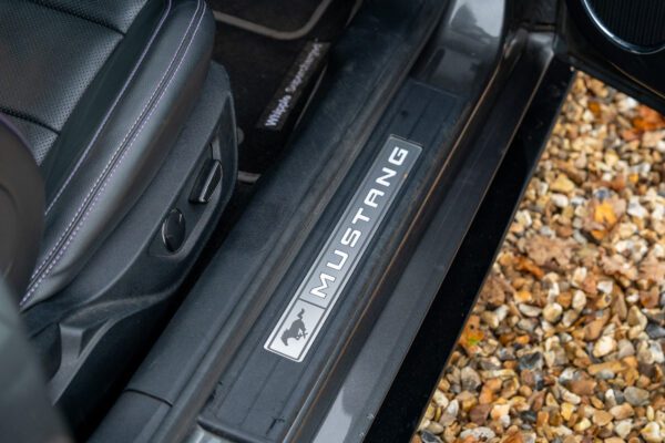 Ford Mustang GT 860_-047 Ford Mustang GT 860_-047