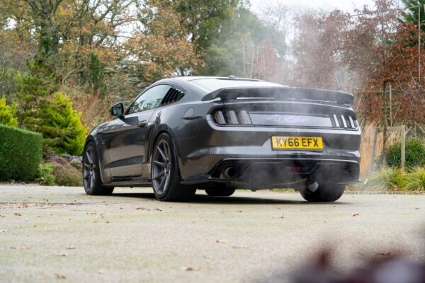 Ford Mustang GT 860_-098 Ford Mustang GT 860_-098