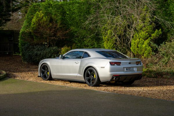 PV8-CAMARO 2SS RS-02 PV8-CAMARO 2SS RS-02