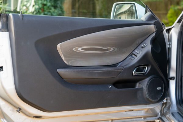 PV8-CAMARO 2SS RS-32 PV8-CAMARO 2SS RS-32