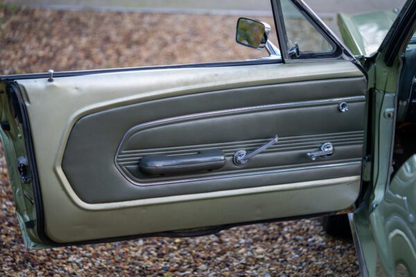 PV8-Mustang289-Conv-Green-40 PV8-Mustang289-Conv-Green-40